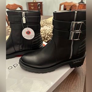 NIB Blondo Black Leather Waterproof Boots Size 9